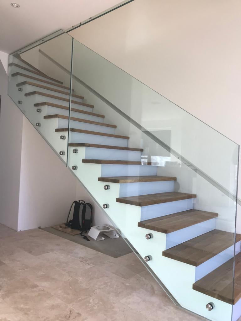 Glas Geländer in Punkthalterung